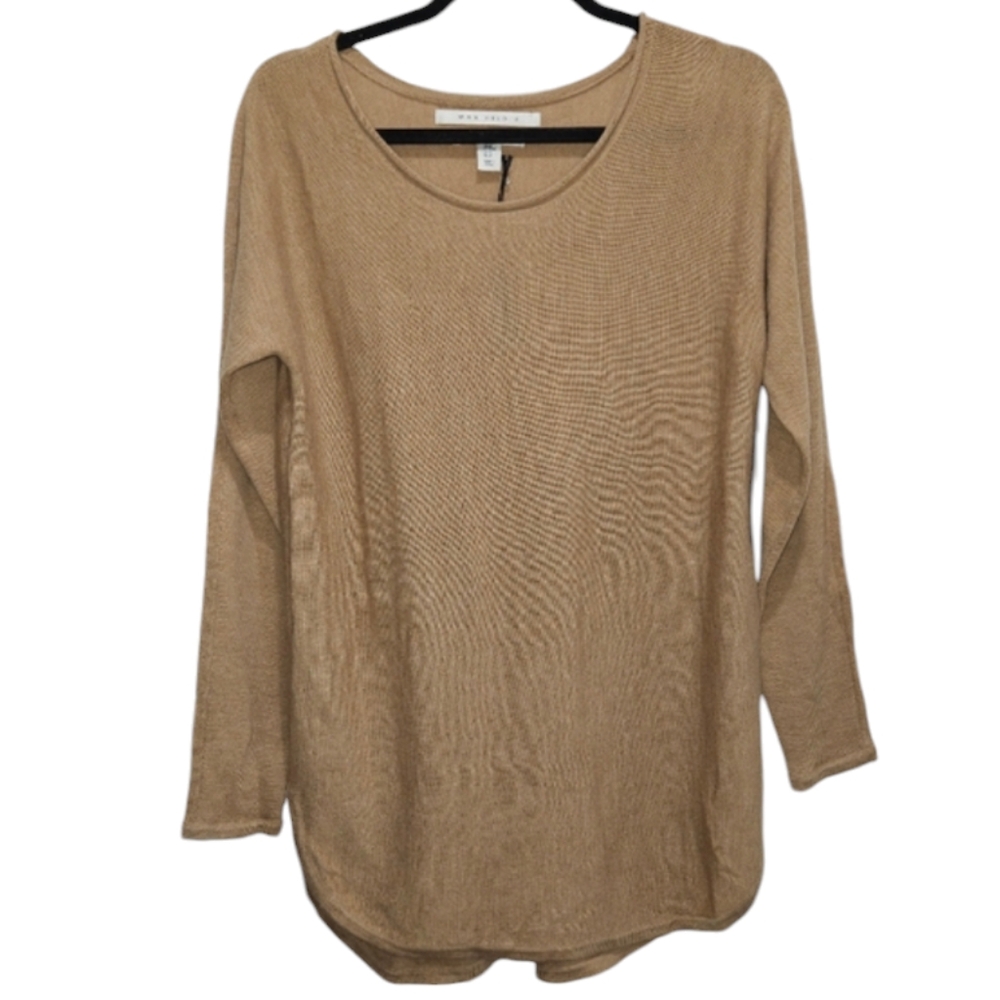 Max Studio Scoop Neck Lightweight Sweater in Camel